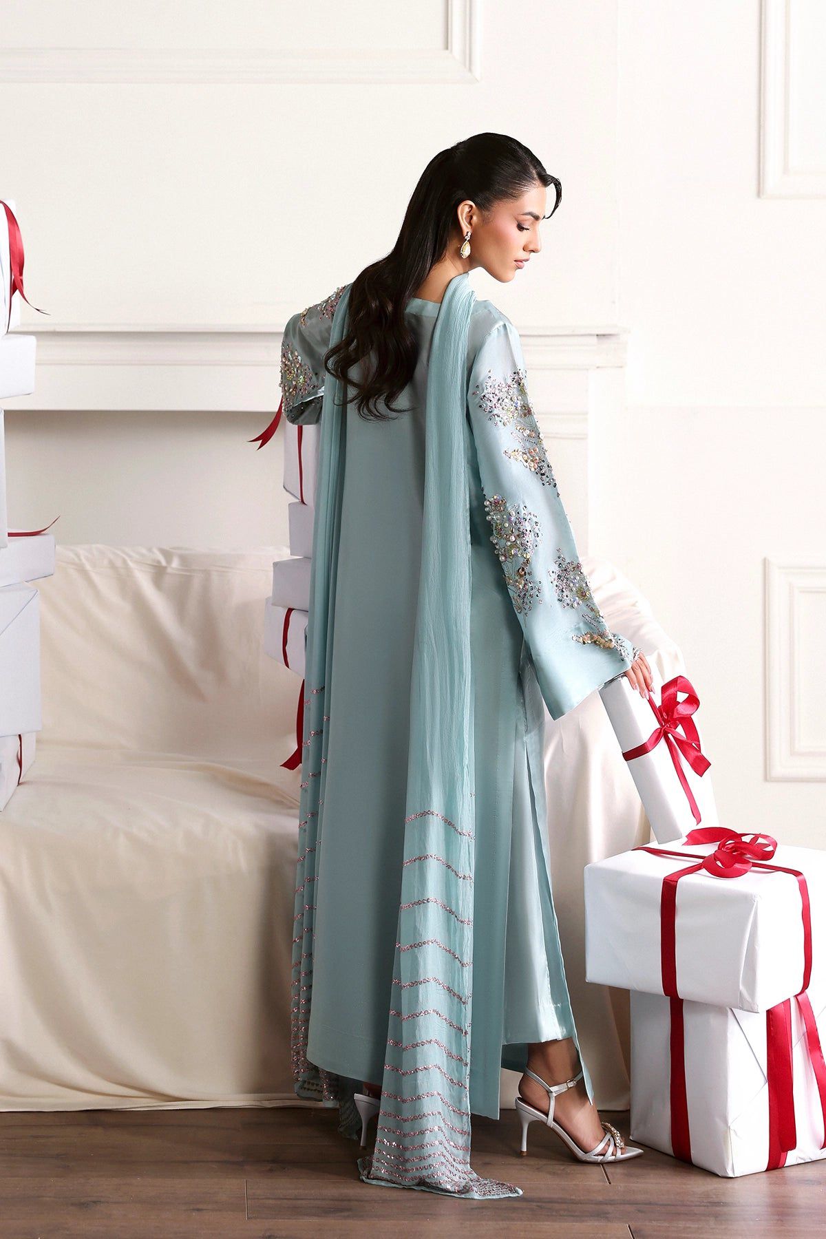 3-PIECE DESIGNER WEAR