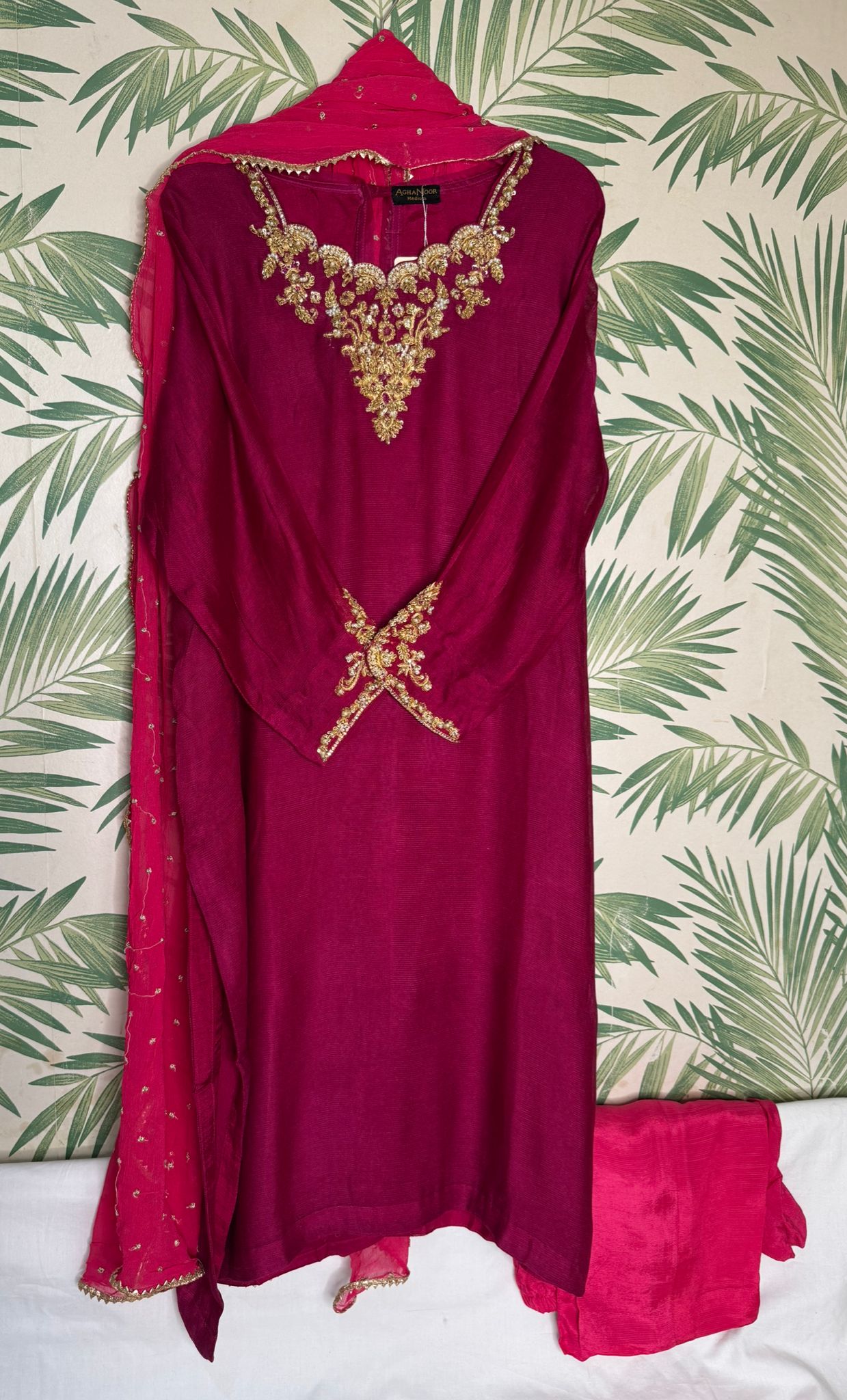 Aghanoor Hot Pink Hand Zari Work 3 Piece Suit